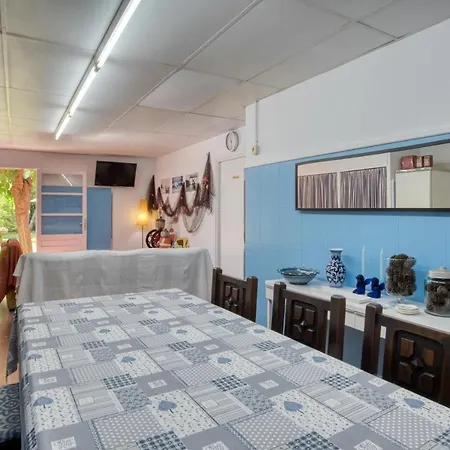 Holiday home Casa Familiar Con Jardin Privado *